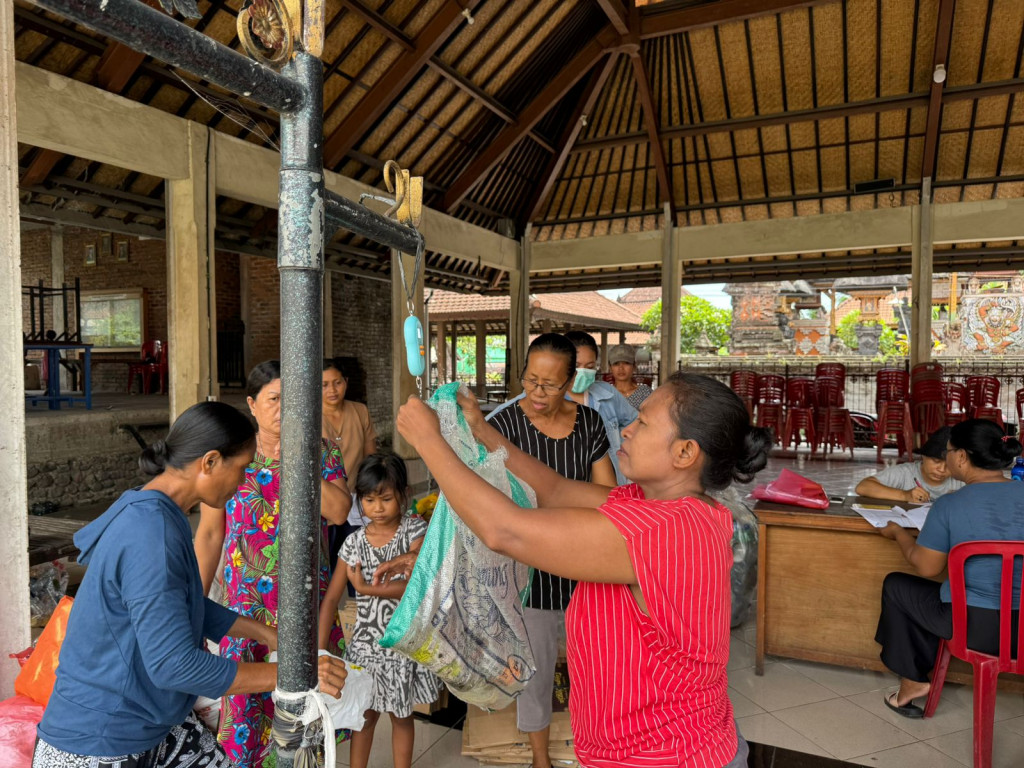 Bank sampah Br. Kelepekan